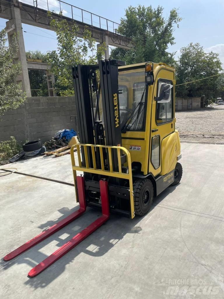 Hyster J1.5UT Sähkötrukit