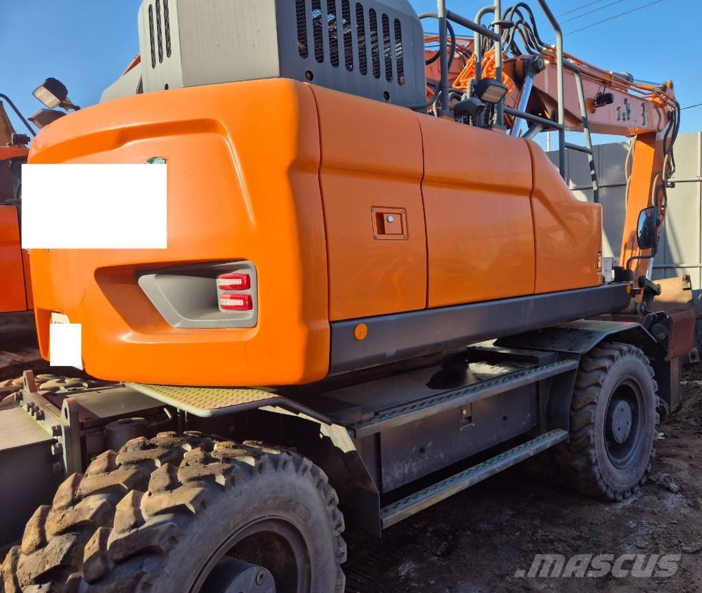 Doosan DX 170 W Pyöräkaivukoneet