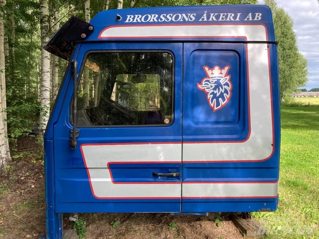 Scania 143 H Ohjaamot ja sisustat