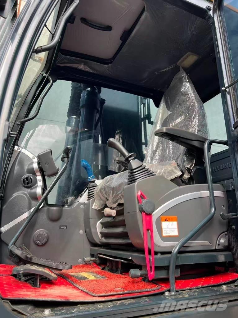 Hyundai R220LC-9S Midikaivukoneet 7t - 12t