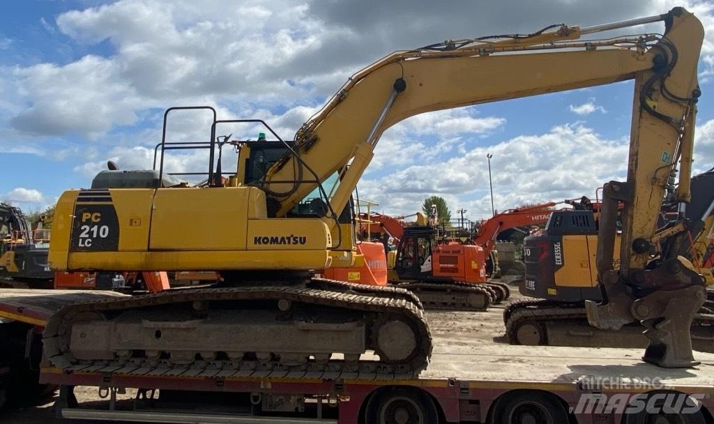 Komatsu PC 210 LC Telakaivukoneet