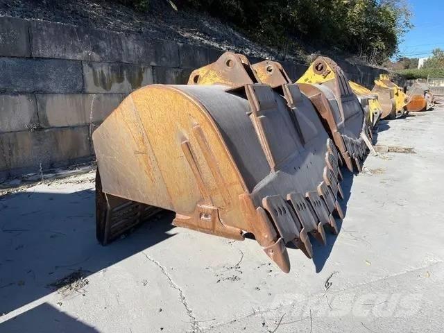 CAT 988 B Pyöräkuormaajat
