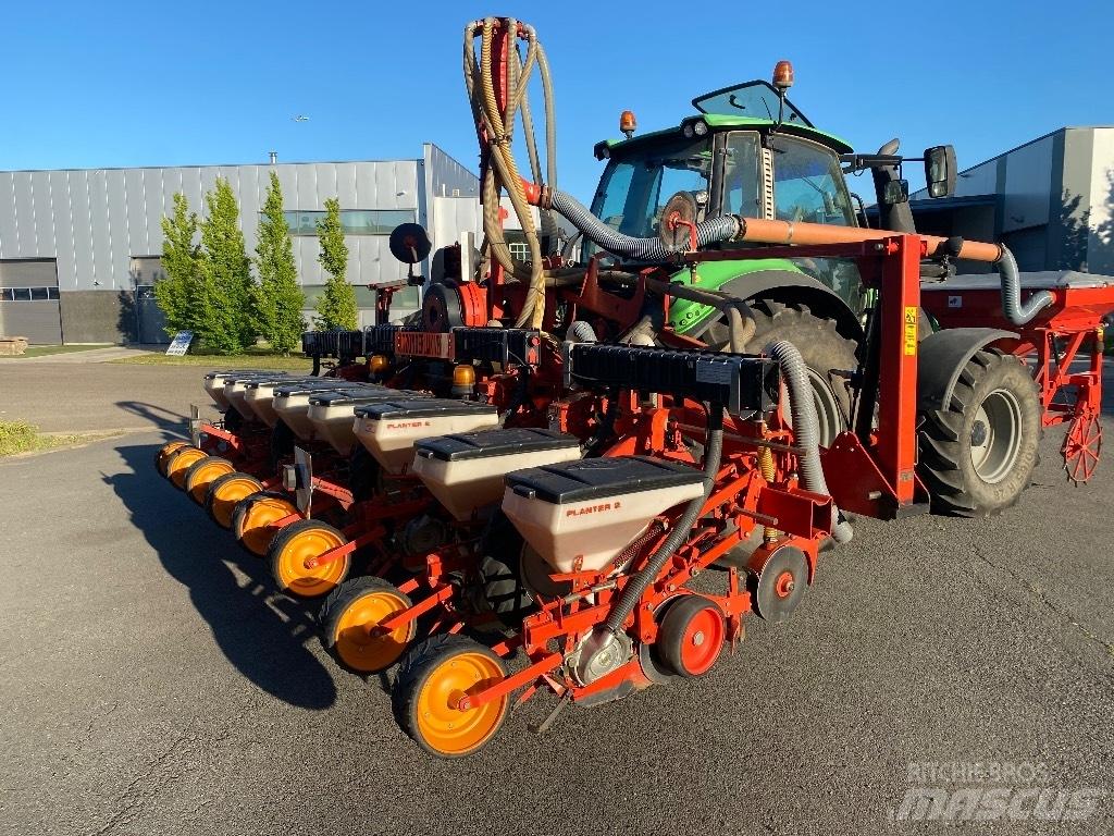Kuhn Planter 2 Tarkkuuskylvökoneet