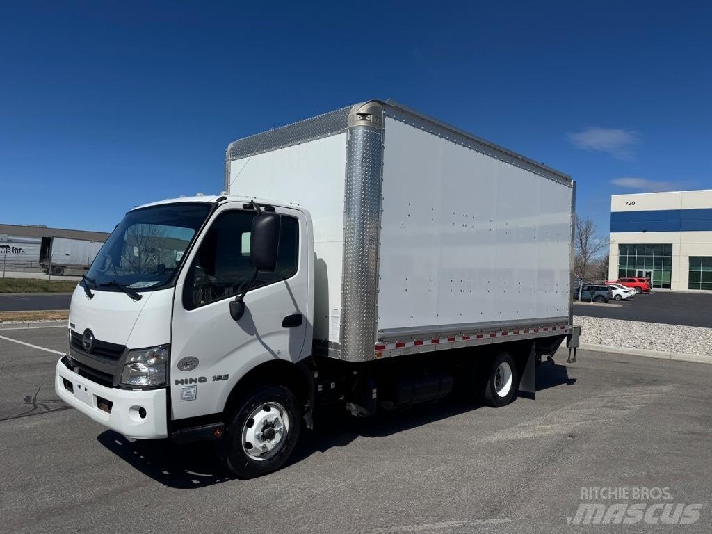 Hino 155 Pakettiautot