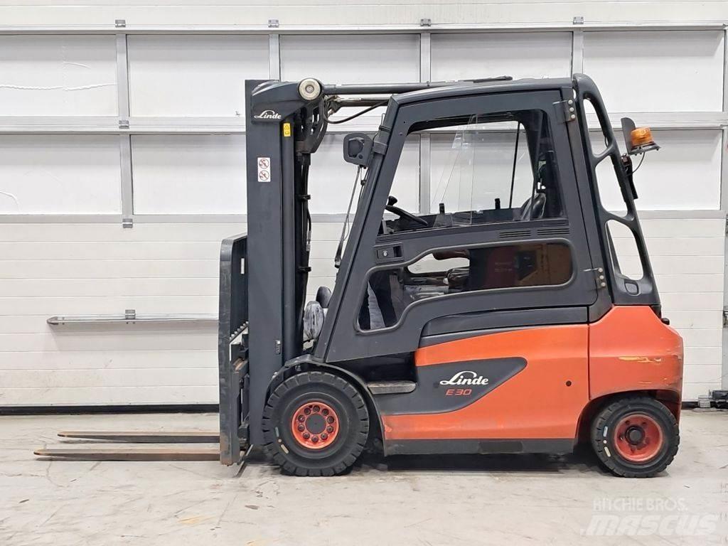 Linde E30-01 Sähkötrukit