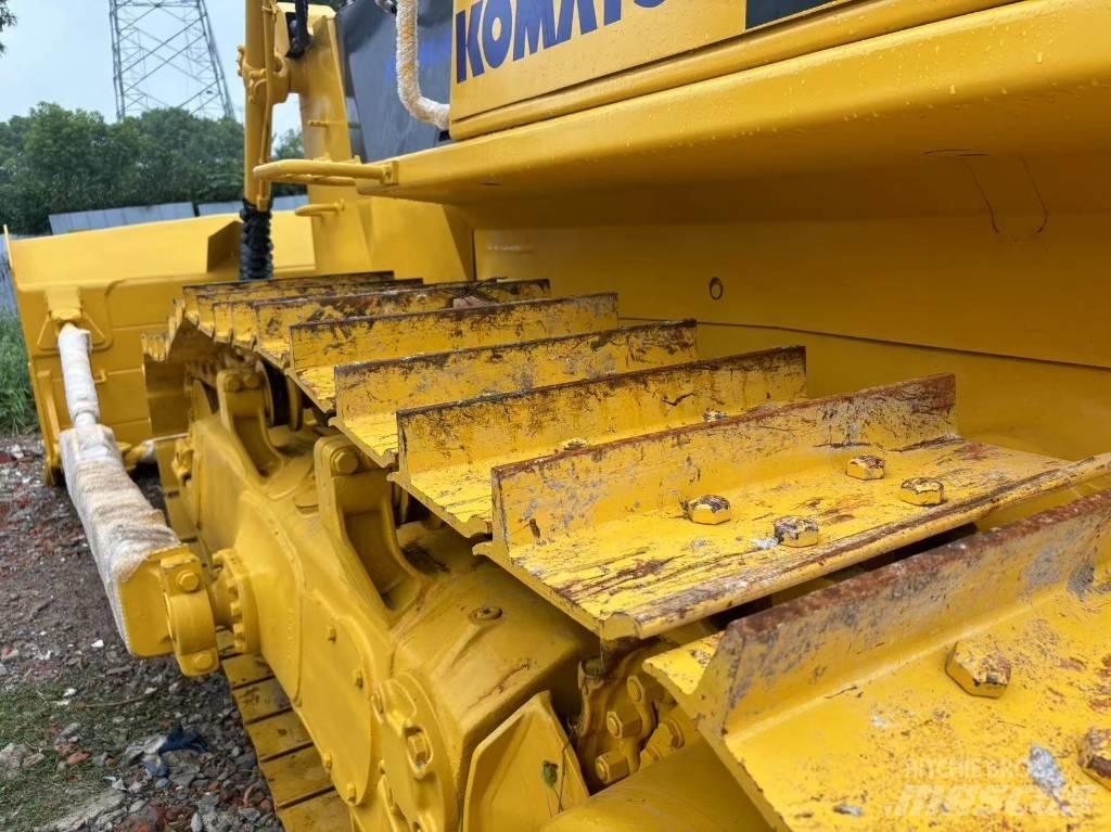 Komatsu D 85 E-12 Telaketjupuskutraktorit