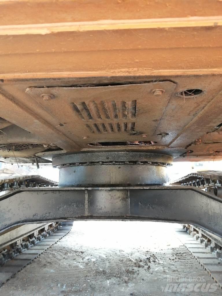 Hitachi EX 120 Telakaivukoneet