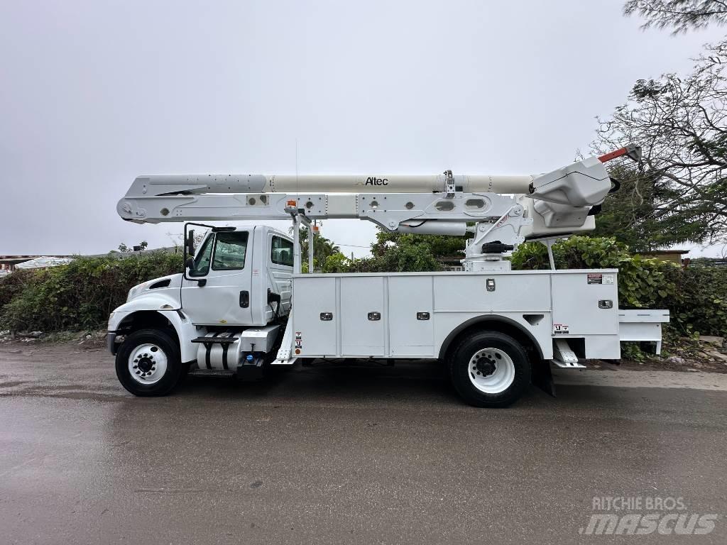 International 4300 Nostolava-autot