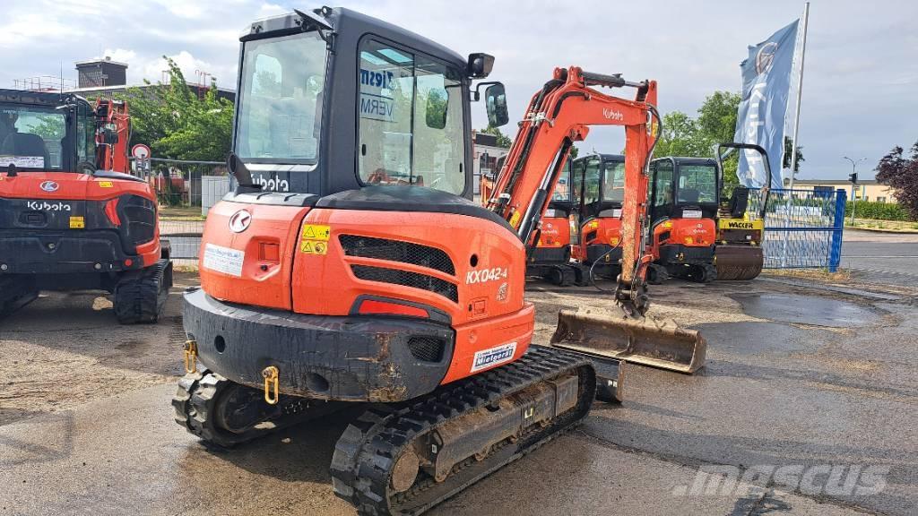 Kubota KX042-4 GLS 2 Minikaivukoneet < 7t