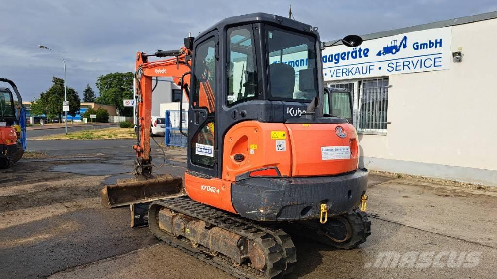 Kubota KX042-4 GLS 2 Minikaivukoneet < 7t