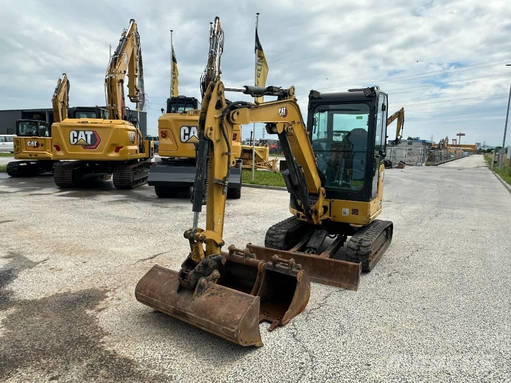 CAT 302.7 Minikaivukoneet < 7t