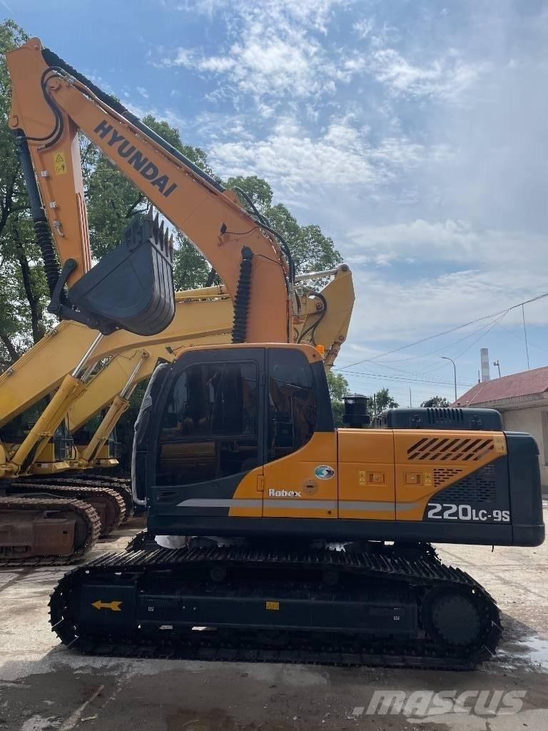 Hyundai 220LC-9S Telakaivukoneet