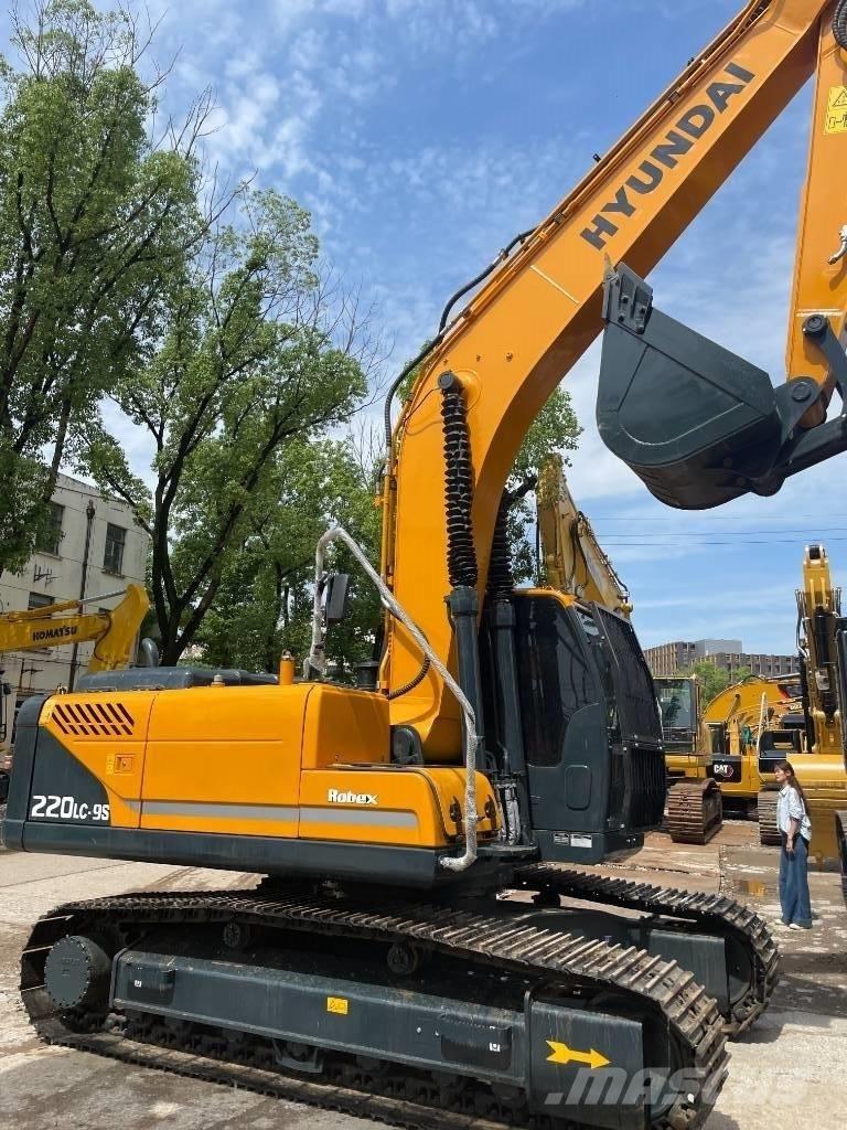 Hyundai 220LC-9S Telakaivukoneet