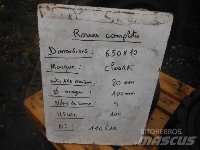 Clark 6.50R10 Renkaat ja vanteet