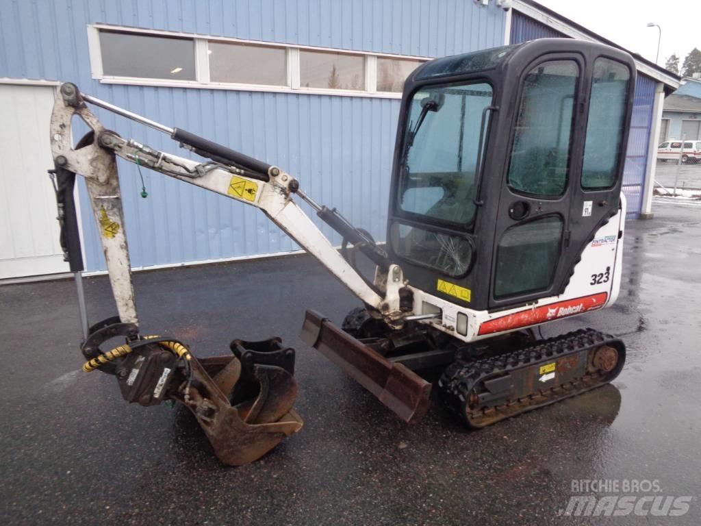 Bobcat 323 Minikaivukoneet < 7t