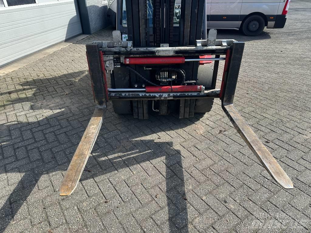 Manitou MI 35 G Nestekaasutrukit