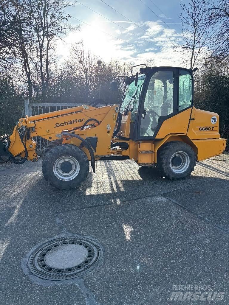 Schäffer 6680 T Teleskooppikuormaajat