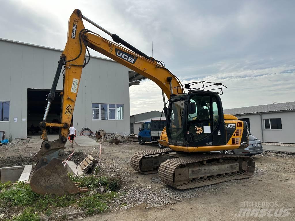 JCB JS 130 LC Telakaivukoneet