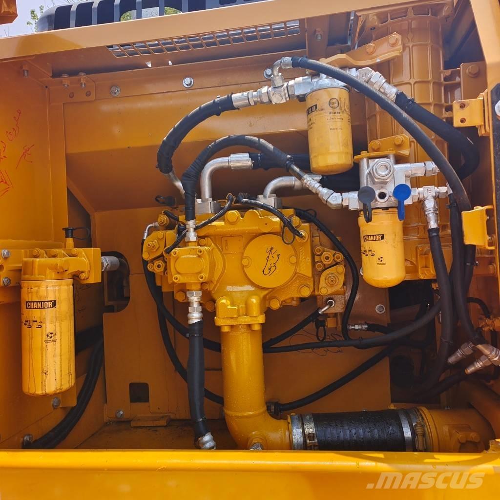 CAT 324 D L Telakaivukoneet
