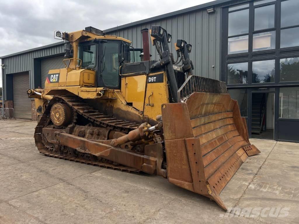 CAT D 9 T Telaketjupuskutraktorit