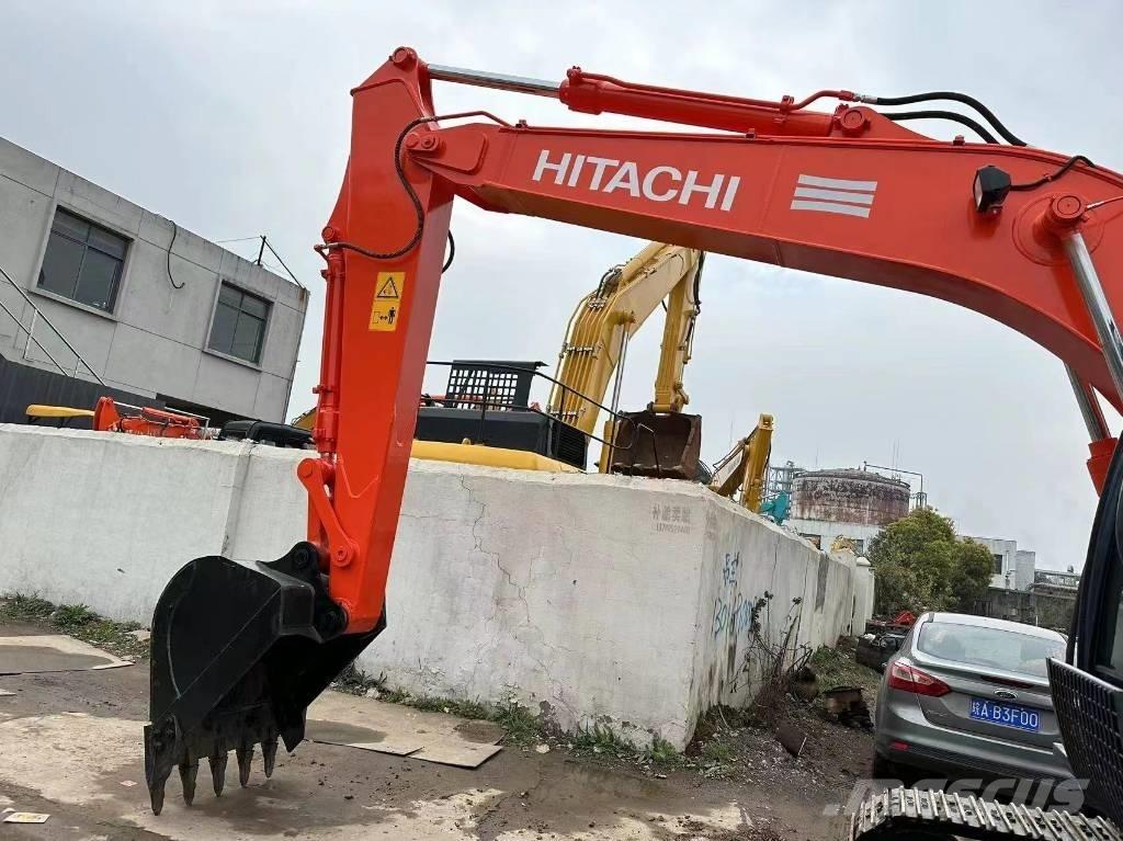 Hitachi EX 120-3 Telakaivukoneet