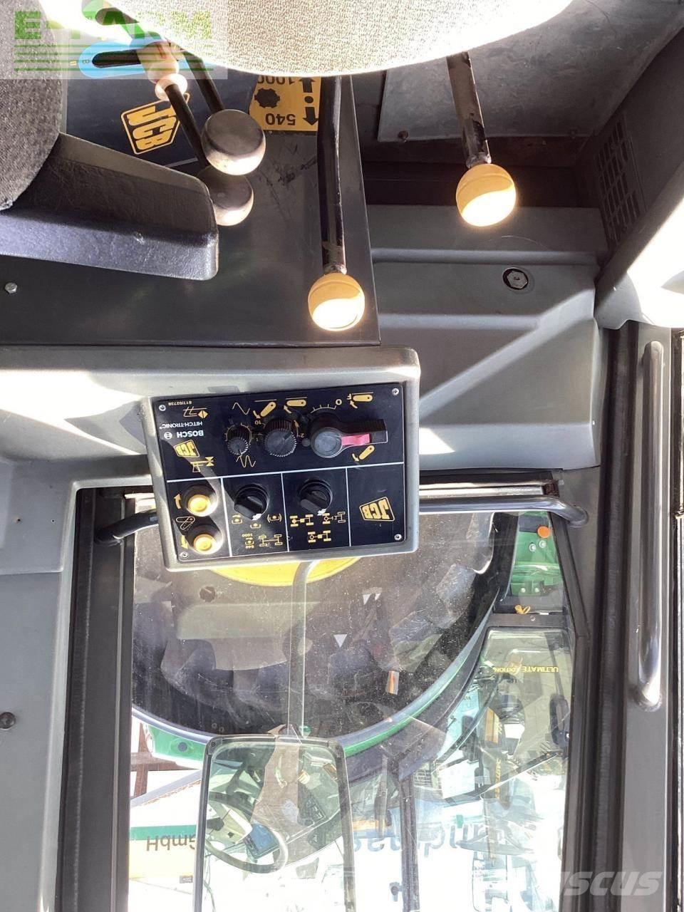 JCB Fastrac 145 Traktorit