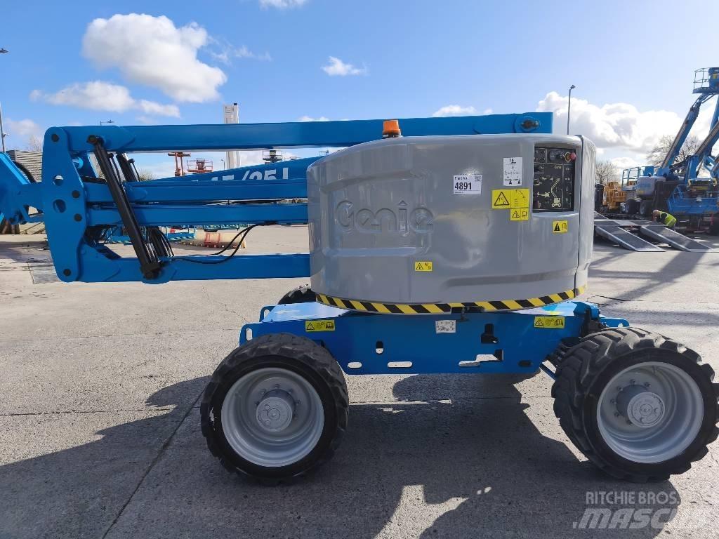 Genie Z 45/25 J RT Kuukulkijat
