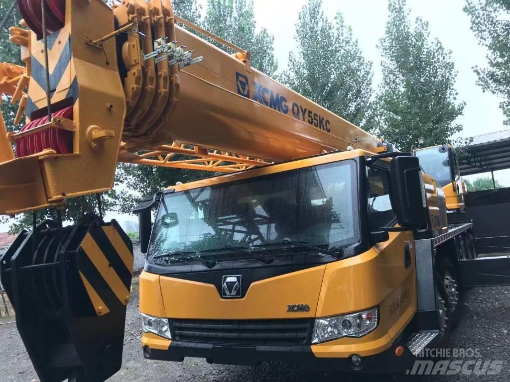 XCMG QY50KC Mobiilinosturit