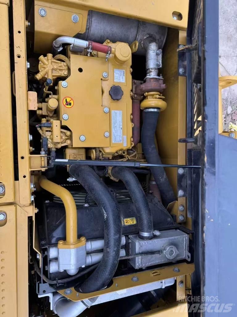 CAT 312 GC Midikaivukoneet 7t - 12t