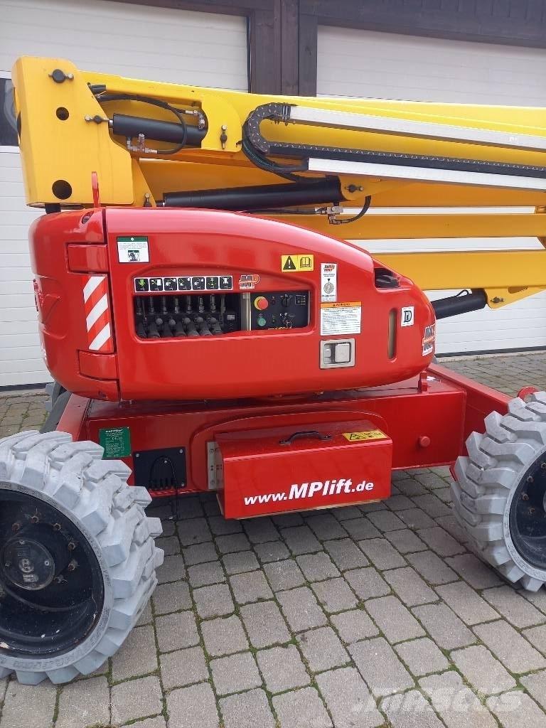 Niftylift HR 17 Kuukulkijat