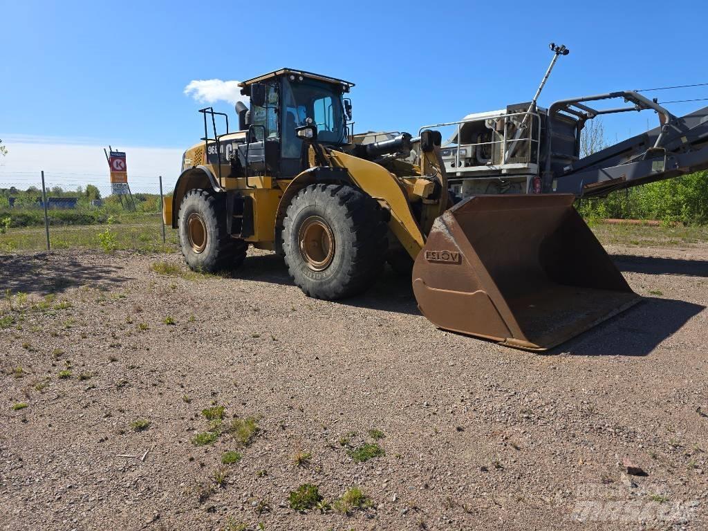 CAT 966 M Pyöräkuormaajat