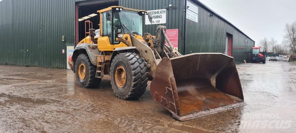 Volvo L 120 H Pyöräkuormaajat