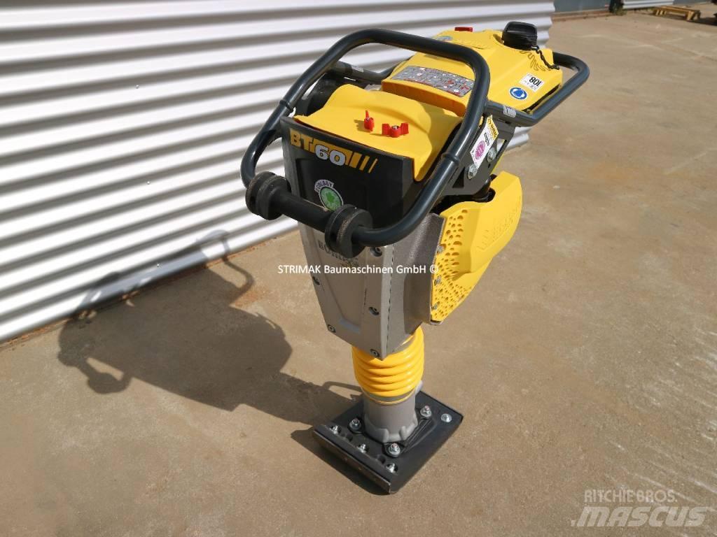Bomag BT 60 Tärylevyt