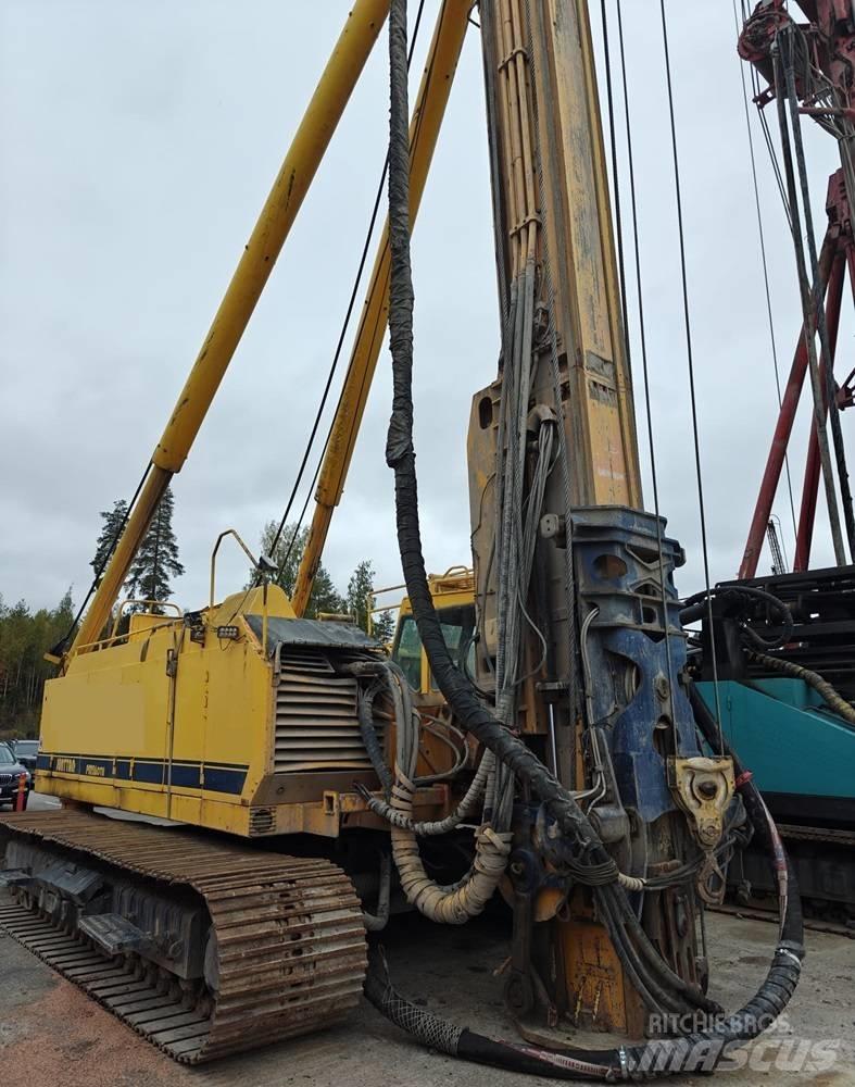 Junttan PM26 Paalutuskoneet