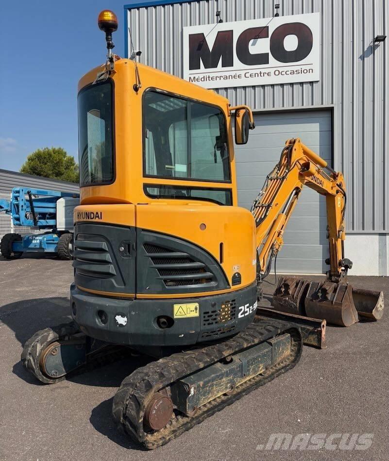 Hyundai R25Z-9 AK Minikaivukoneet < 7t