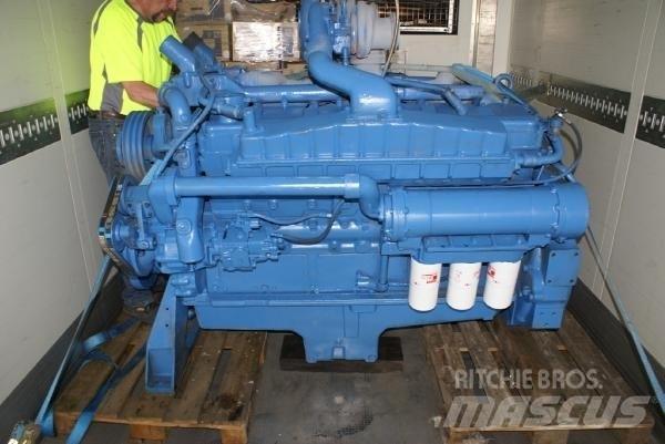 Cummins VTA 28 Moottorit