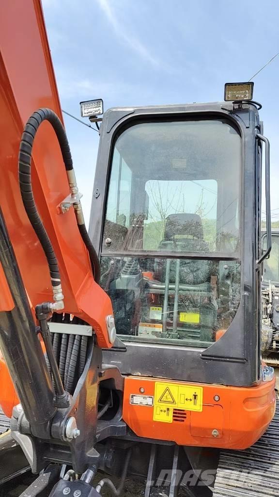 Kubota KX 155 Minikaivukoneet < 7t