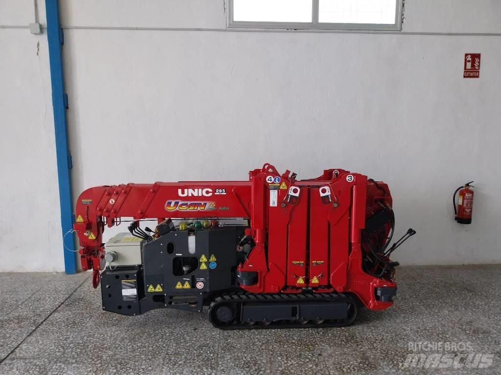 Unic URW 295 Mininosturit