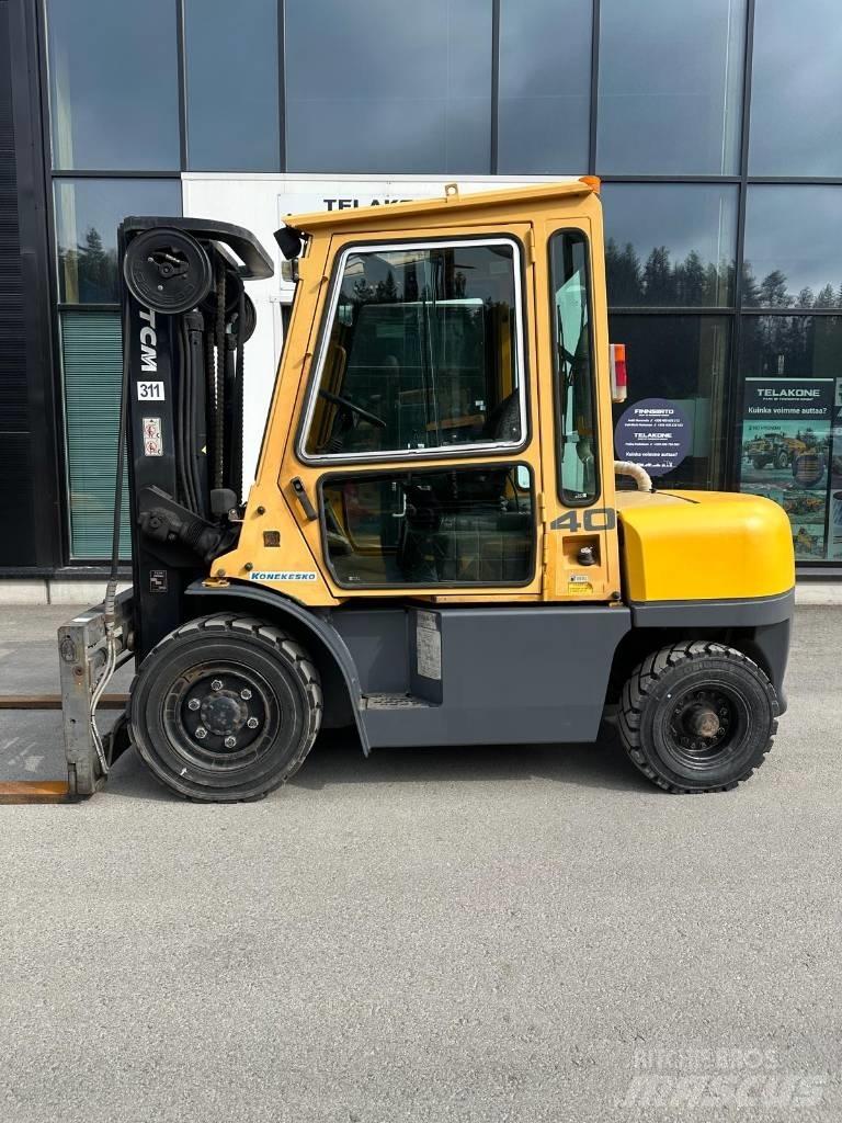 TCM FD40T8 Dieseltrukit