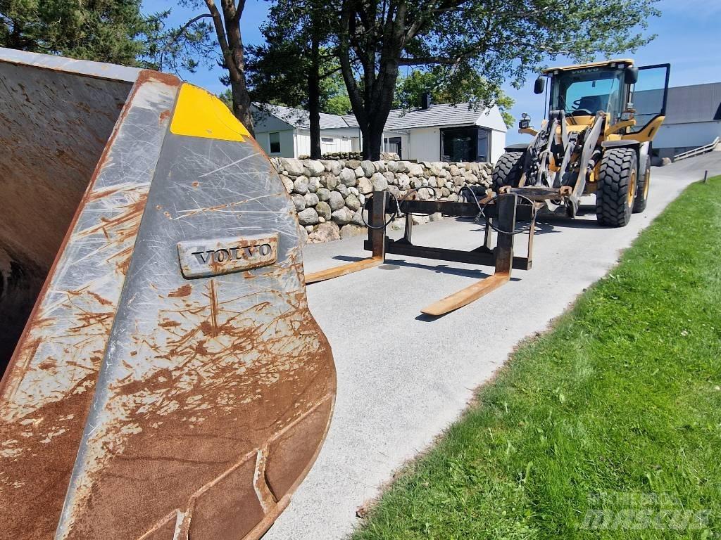 Volvo L 70 G Pyöräkuormaajat