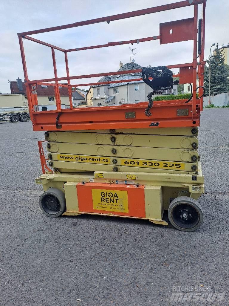 JLG 10rs Saksilavat