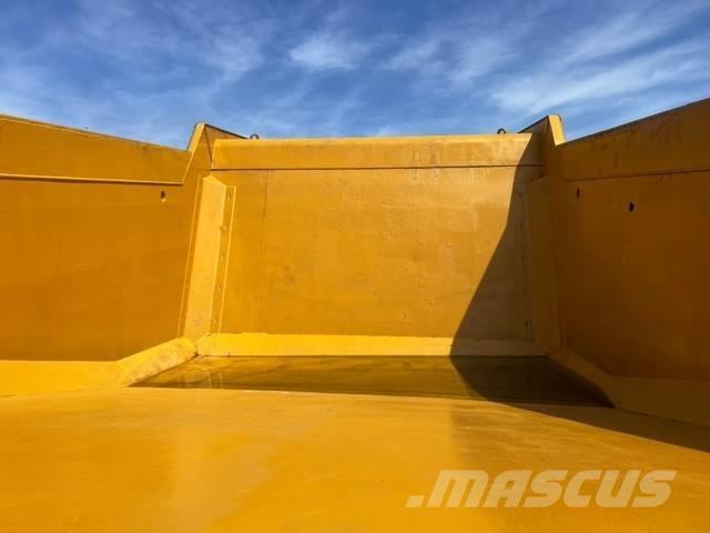 CAT 773 Coal Body Muut koneet