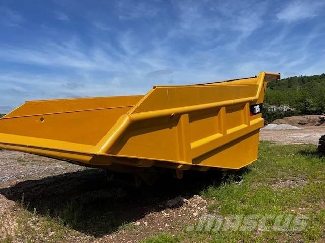 CAT 773 Coal Body Muut koneet