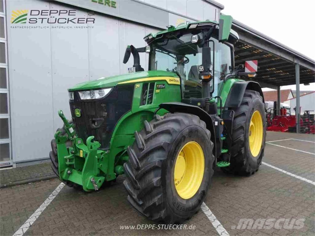 John Deere 7R 330 Traktorit
