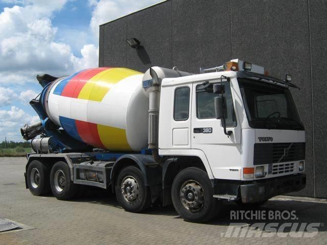 Volvo FL 12 Betonikuorma-autot