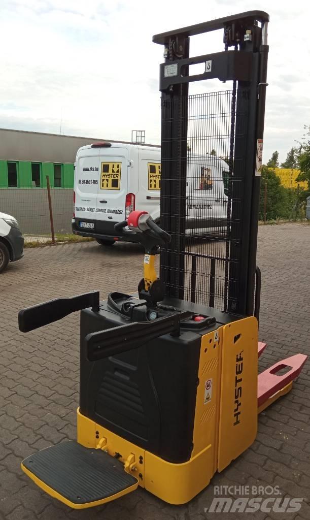 Hyster S1.5S Käyden ajettavat pinoamistrukit