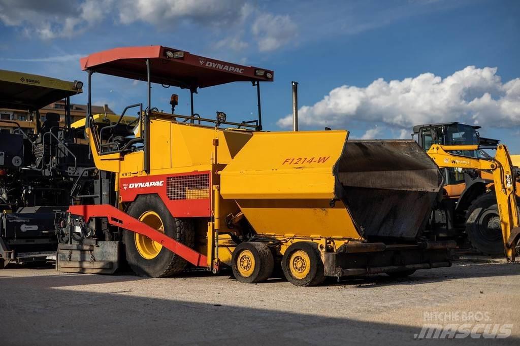 Dynapac F121-4W Asfalttikoneet