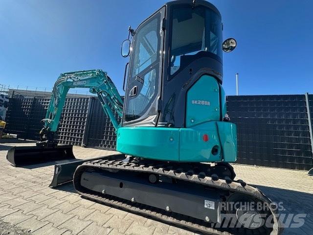 Kobelco SK26SR-7 Minikaivukoneet < 7t