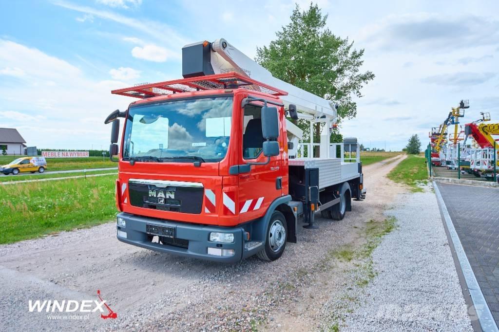 Ruthmann T 300 Nostolava-autot