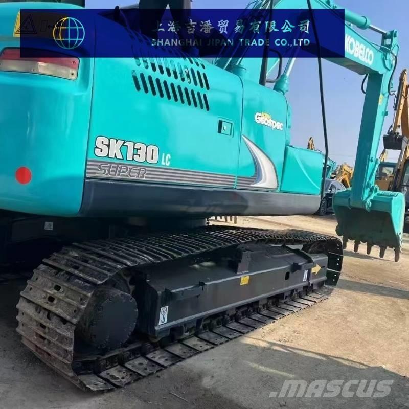 Kobelco 130 Midikaivukoneet 7t - 12t